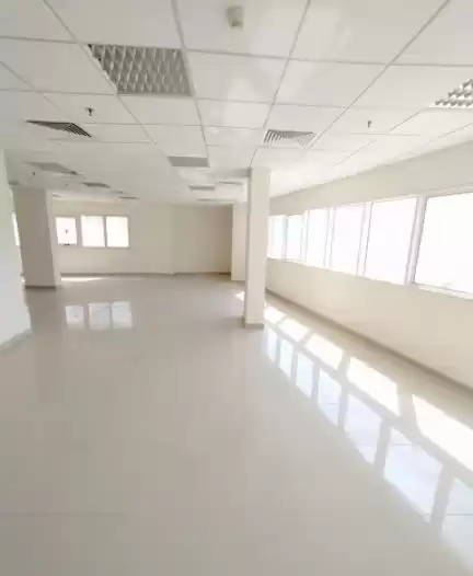 Commercial Ready Property U/F Office  for rent in Al Sadd , Doha #14001 - 1  image 